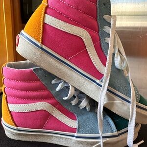 Vans Sk8- Hi Mulit-color size 6.5 women’s, 5 men